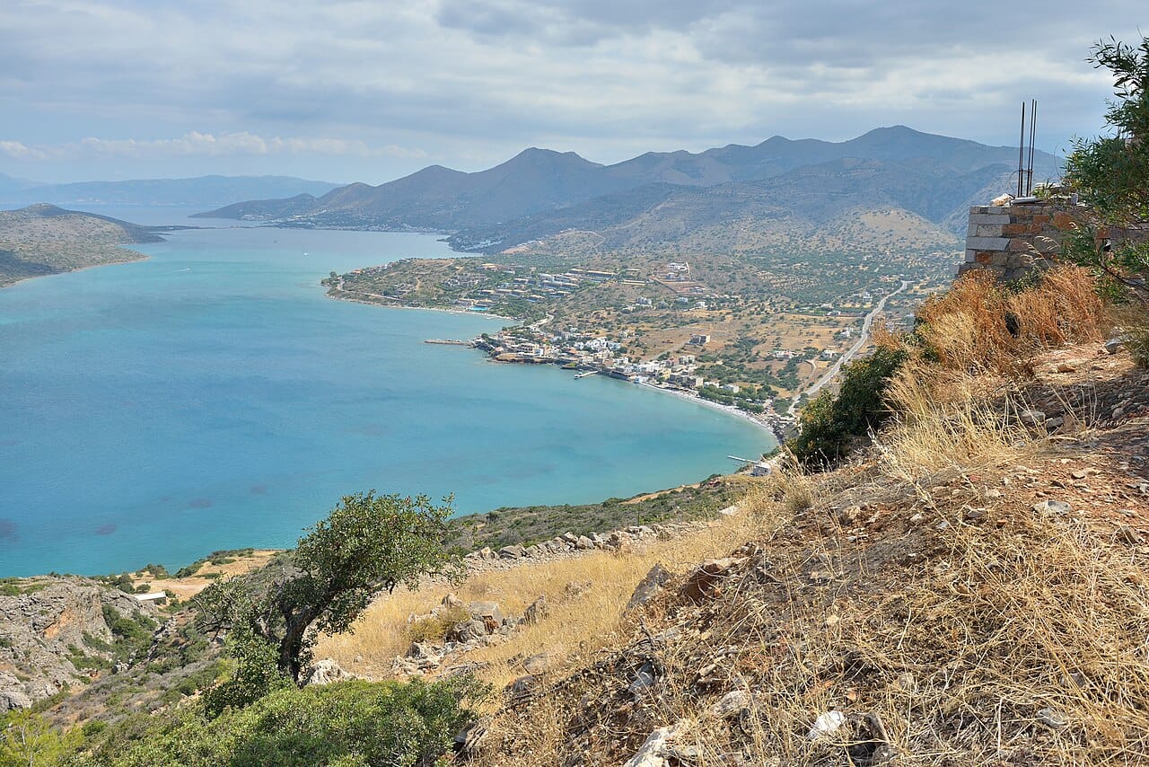 Plaka Beach